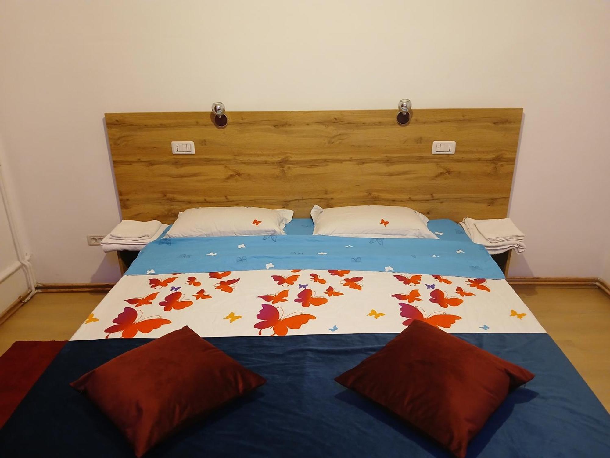 Center Walk Studios بوخارست المظهر الخارجي الصورة